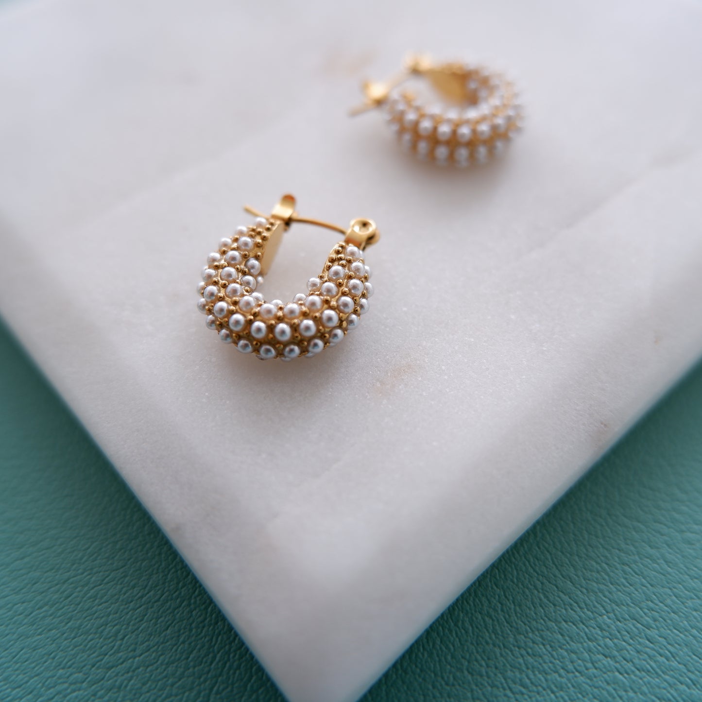 Pearl Glamour Earring