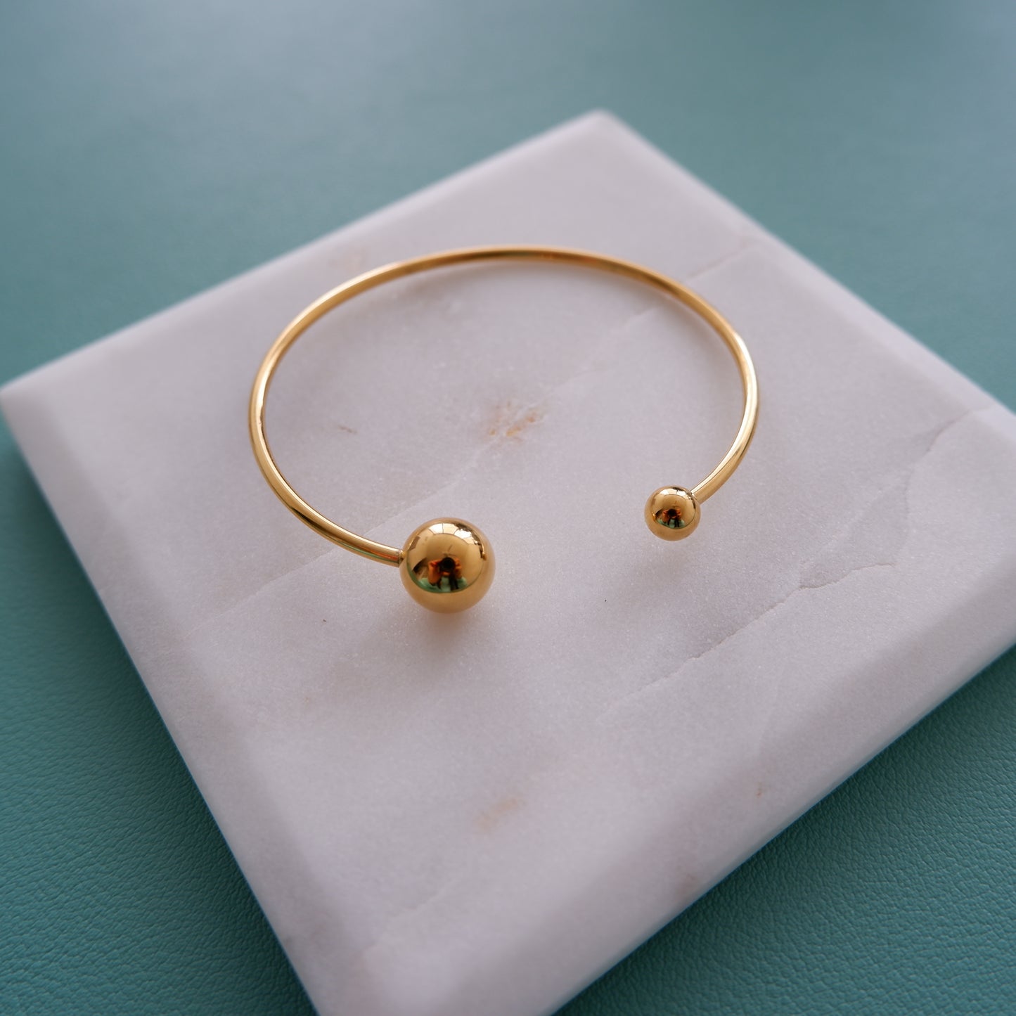 Gold Ball Bracelet